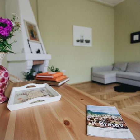 Love Nest Брашов Екстер'єр фото